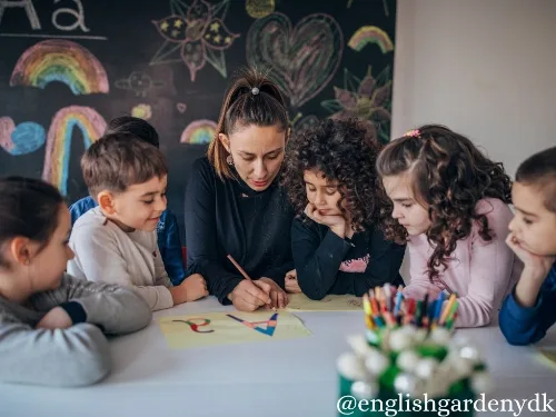 Çocuklar için İngilizceye Başlamak: En Doğru Yaş Kaçtır?